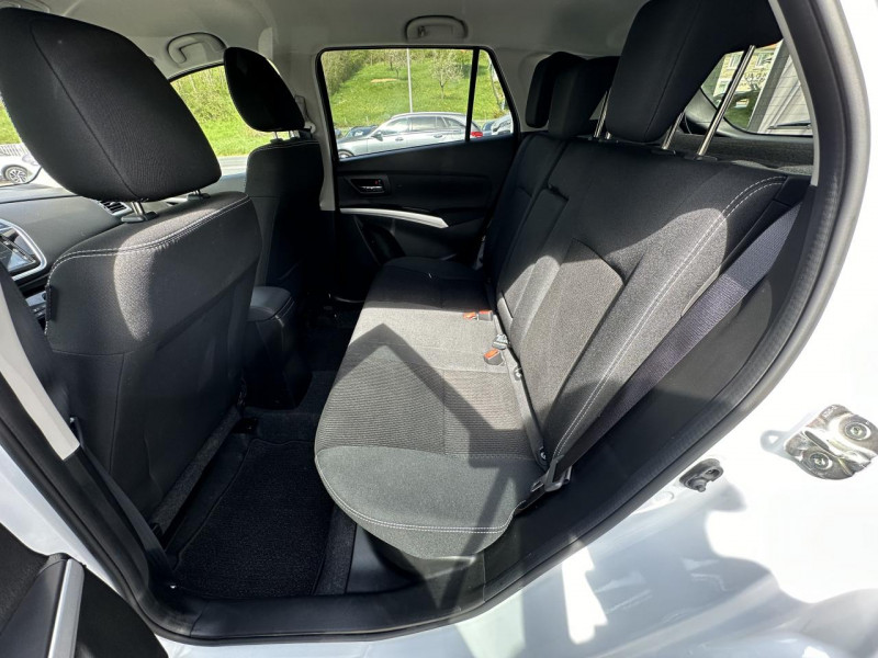 Photo 11 de l'offre de SUZUKI SX4 S-CROSS S-CROSS 1.4 BOOSTERJET   HYBRID SHVS ALLGRIP PRIVILèGE CARPLAY   CAMERA AR  à 19990€ chez Triplo auto