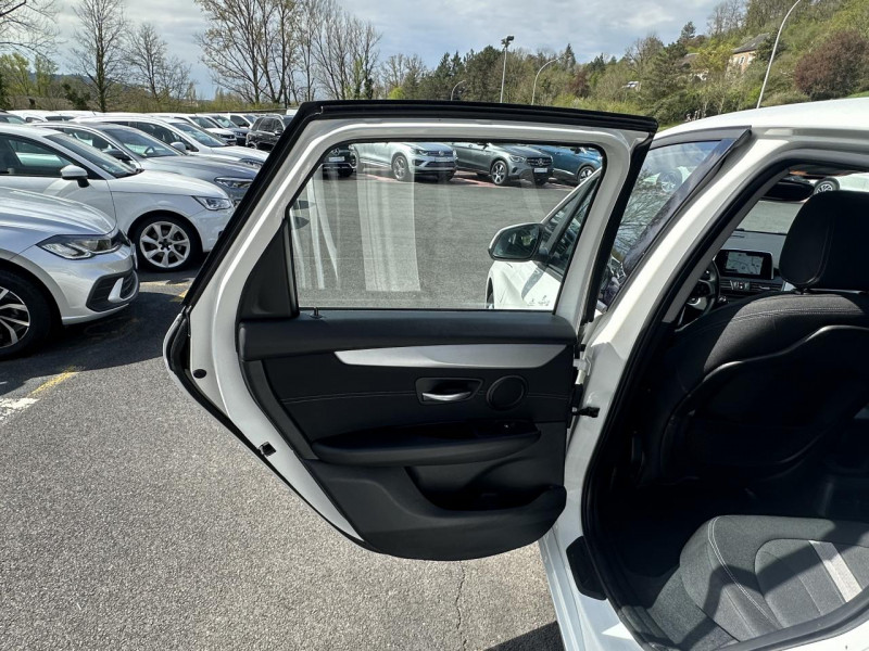 Photo 31 de l'offre de BMW SERIE 2 225XE ACTIVE TOURER - BVA  F45 PREMIèRE GPS   CAMERA AR   CLIM à 17990€ chez Triplo auto