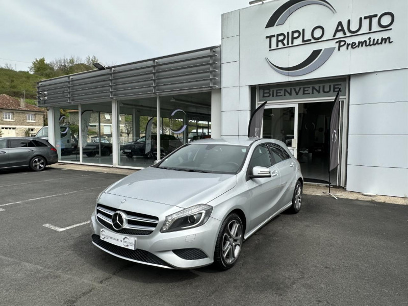Photo 3 de l'offre de MERCEDES-BENZ CLASSE A A 200 CDI FAP BLUEEFFICIENCY SENSATION GPS   CAMERA AR   CLIM à 16990€ chez Triplo auto