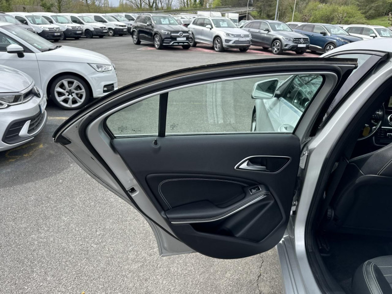 Photo 30 de l'offre de MERCEDES-BENZ CLASSE A A 200 CDI FAP BLUEEFFICIENCY SENSATION GPS   CAMERA AR   CLIM à 16990€ chez Triplo auto