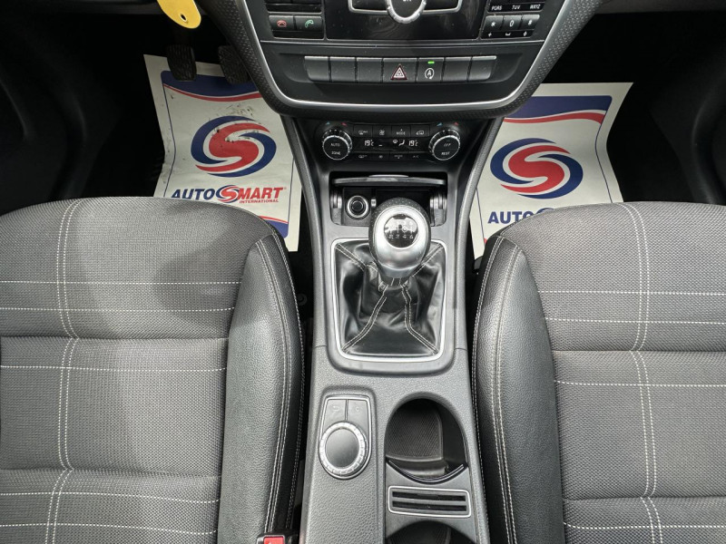 Photo 18 de l'offre de MERCEDES-BENZ CLASSE A A 200 CDI FAP BLUEEFFICIENCY SENSATION GPS   CAMERA AR   CLIM à 16990€ chez Triplo auto