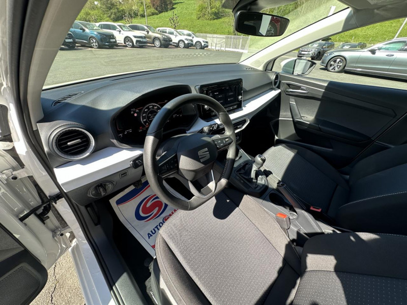 Photo 10 de l'offre de SEAT IBIZA 1.0 ECOTSI - 95 START&STOP STYLE TVA RECUPERABLE   CARPLAY   RADAR AR à 17990€ chez Triplo auto