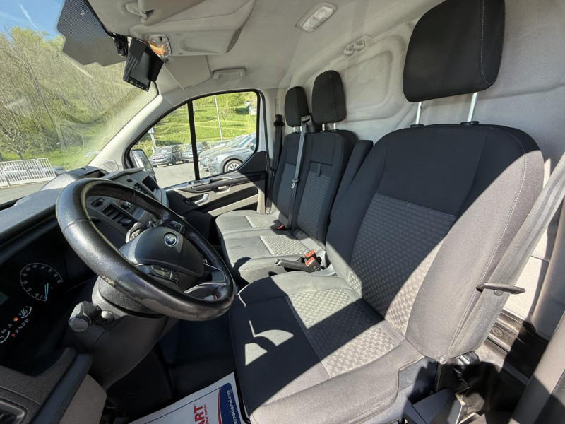 Photo 10 de l'offre de FORD TRANSIT CUSTOM 2.0 TDCI - 130 - BVA - TREND BUSINESS - TVA RECUPERABLE   CAMERA AR   CLIM à 19990€ chez Triplo auto