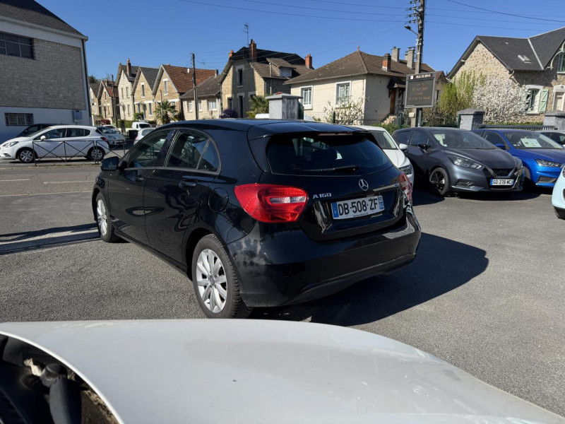 Photo 3 de l'offre de MERCEDES-BENZ CLASSE A 160 CDI FAP - BM 176 INTUITION   CLIM à 11490€ chez Triplo auto