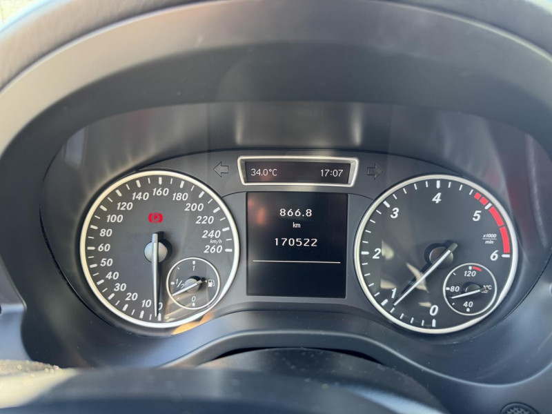 Photo 32 de l'offre de MERCEDES-BENZ CLASSE A 160 CDI FAP - BM 176 INTUITION   CLIM à 11490€ chez Triplo auto