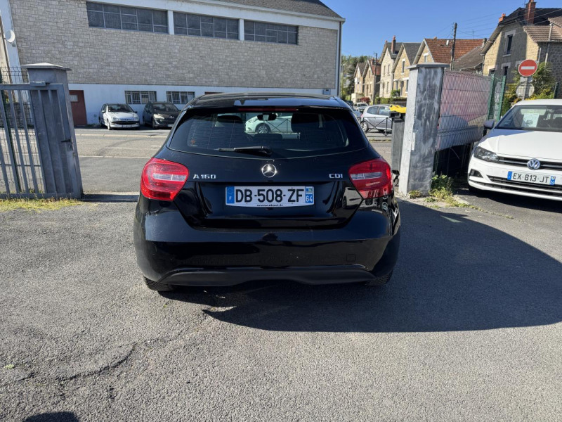 Photo 4 de l'offre de MERCEDES-BENZ CLASSE A 160 CDI FAP - BM 176 INTUITION   CLIM à 11490€ chez Triplo auto