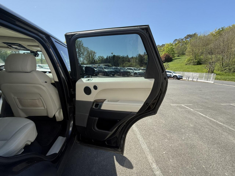 Photo 33 de l'offre de LAND-ROVER RANGE ROVER SPORT 3.0 SD V6 - BVA - TOIT OUVRANT   GPS   CAMERA AR à 22990€ chez Triplo auto