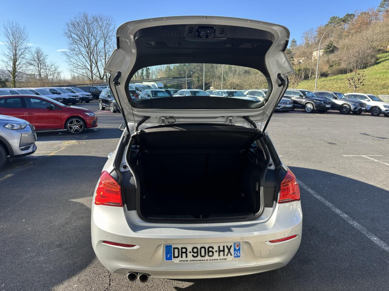 Photo 30 de l'offre de BMW SERIE 1 120D XDRIVE - BVA  URBANCHIC CLIM   RADAR AR à 16490€ chez Triplo auto