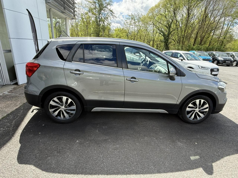 Photo 8 de l'offre de SUZUKI SX4 S-CROSS S-CROSS 1.4 BOOSTERJET ALLGRIP - BVA S-CROSS STYLE GPS   CAMERA AR   TOIT OUVRANT à 12990€ chez Triplo auto