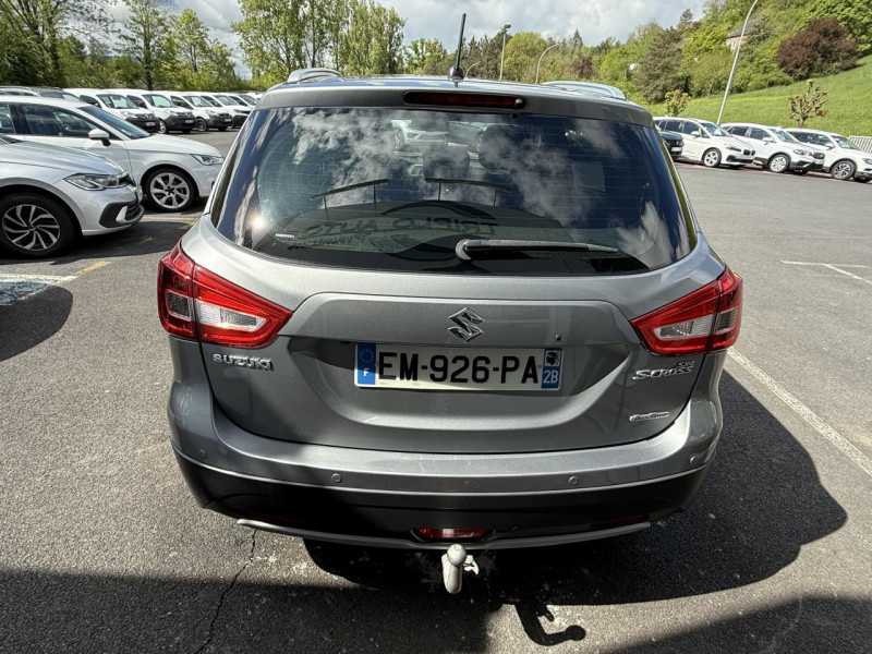 Photo 6 de l'offre de SUZUKI SX4 S-CROSS S-CROSS 1.4 BOOSTERJET ALLGRIP - BVA S-CROSS STYLE GPS   CAMERA AR   TOIT OUVRANT à 12990€ chez Triplo auto