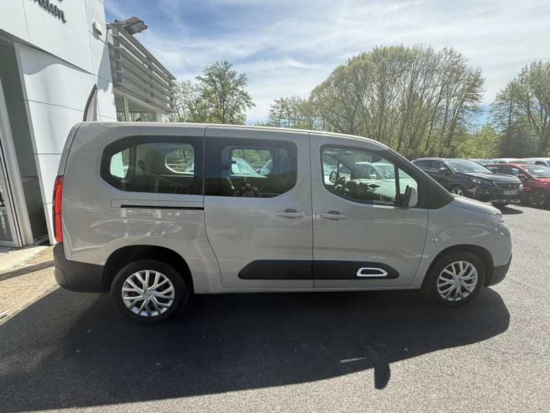 Photo 8 de l'offre de CITROEN BERLINGO 1.5 BLUEHDI - 100 7PL  XL LIVE   RADAR AR   CLIM à 19490€ chez Triplo auto