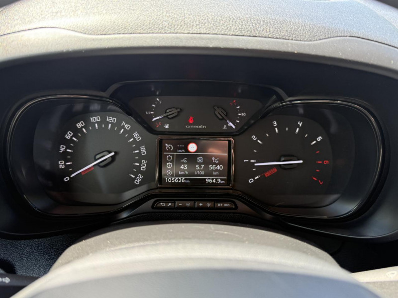 Photo 19 de l'offre de CITROEN BERLINGO 1.5 BLUEHDI - 100 7PL  XL LIVE   RADAR AR   CLIM à 19490€ chez Triplo auto