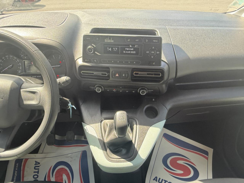 Photo 17 de l'offre de CITROEN BERLINGO 1.5 BLUEHDI - 100 7PL  XL LIVE   RADAR AR   CLIM à 19490€ chez Triplo auto