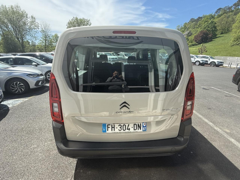 Photo 6 de l'offre de CITROEN BERLINGO 1.5 BLUEHDI - 100 7PL  XL LIVE   RADAR AR   CLIM à 19490€ chez Triplo auto