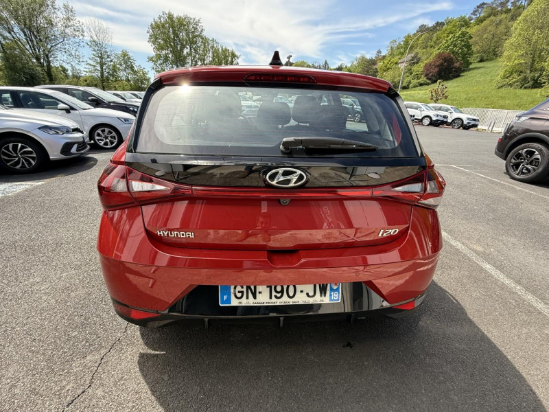 Photo 6 de l'offre de HYUNDAI I20  1.0 T-GDI HYBRID 48 V - 100 INTUITIVE CARPLAY   CAMERA AR   CLIM à 15990€ chez Triplo auto