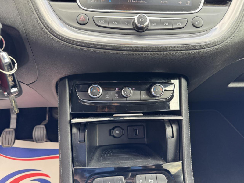 Photo 33 de l'offre de OPEL GRANDLAND X 1.2 TURBO - 130 S&S DESIGN LINE GPS   CAMERA AR à 14990€ chez Triplo auto