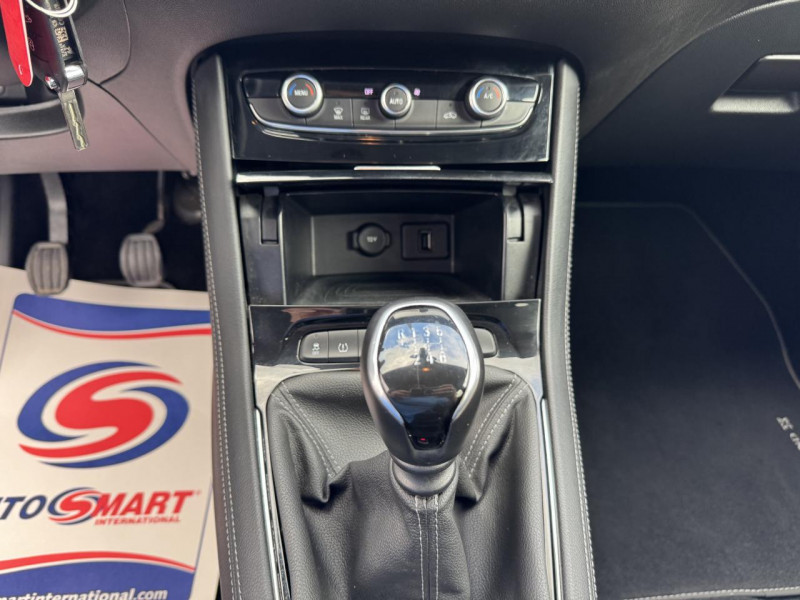 Photo 34 de l'offre de OPEL GRANDLAND X 1.2 TURBO - 130 S&S DESIGN LINE GPS   CAMERA AR à 14990€ chez Triplo auto