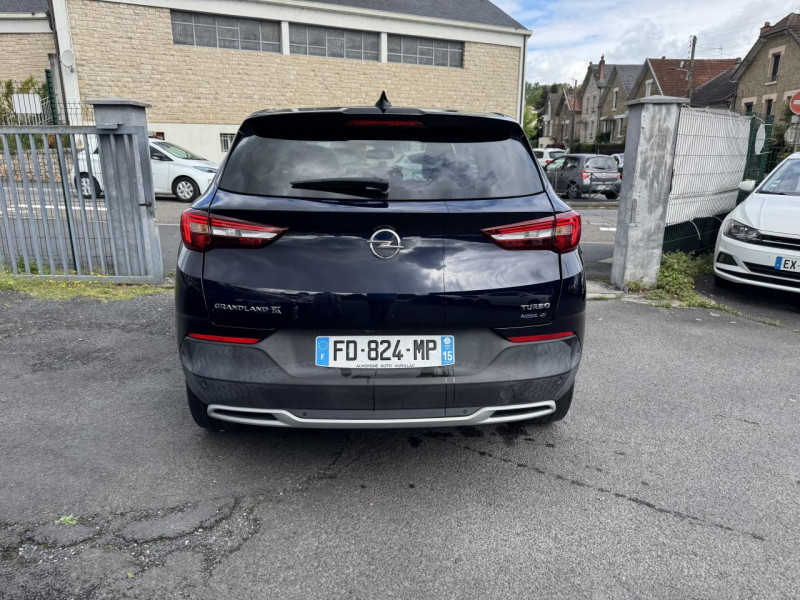 Photo 4 de l'offre de OPEL GRANDLAND X 1.2 TURBO - 130 S&S DESIGN LINE GPS   CAMERA AR à 14990€ chez Triplo auto