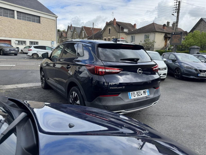Photo 3 de l'offre de OPEL GRANDLAND X 1.2 TURBO - 130 S&S DESIGN LINE GPS   CAMERA AR à 14990€ chez Triplo auto