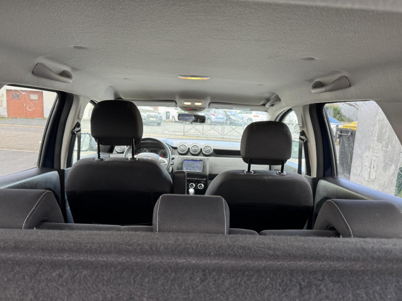 Photo 11 de l'offre de DACIA DUSTER 1.5 DCI - 110 BVA PRESTIGE GPS   CAMERA AR   CLIM à 14990€ chez Triplo auto