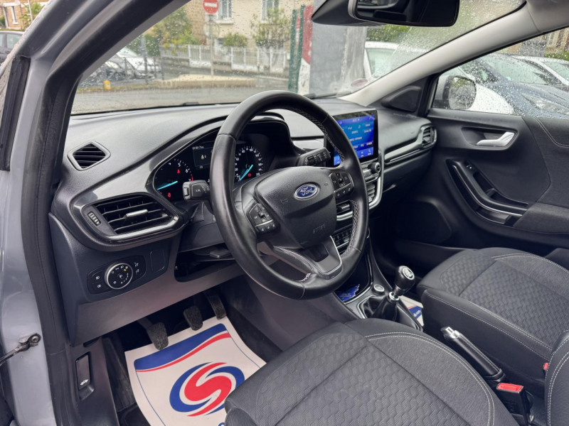 Photo 26 de l'offre de FORD PUMA 1.0 ECOBOOST MHEV - 125 S&S TITANIUM GPS   RADAR AR   ATTELAGE à 15990€ chez Triplo auto