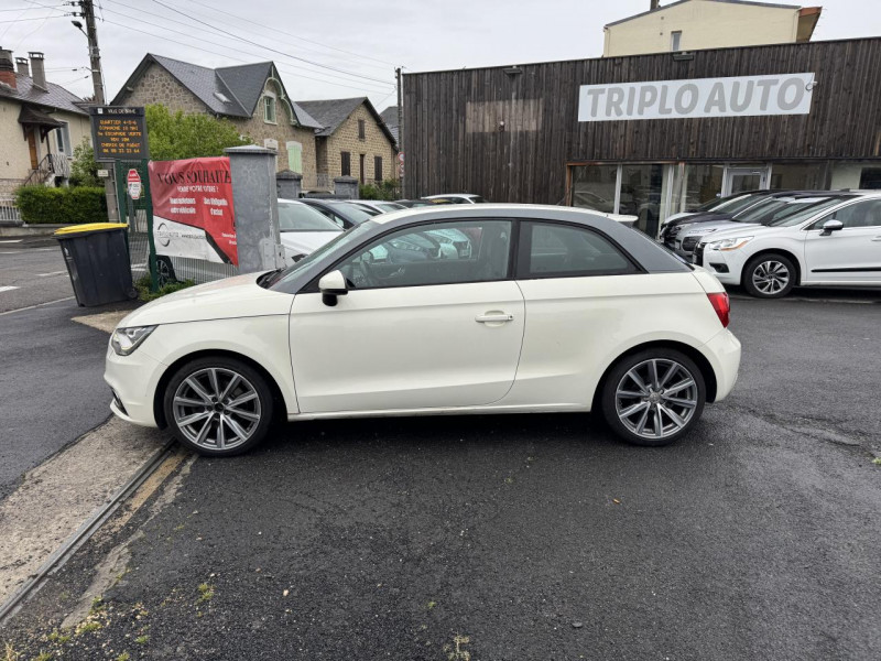 Photo 2 de l'offre de AUDI A1 1.6 TDI DPF 105 - S&S AMBITION CLIM   RADAR AR à 7490€ chez Triplo auto
