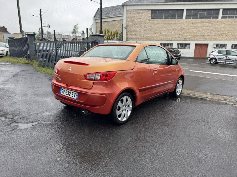 Photo 5 de l'offre de MITSUBISHI COLT 1.5I - 110 CZC INVITE   CLIM à 4990€ chez Triplo auto