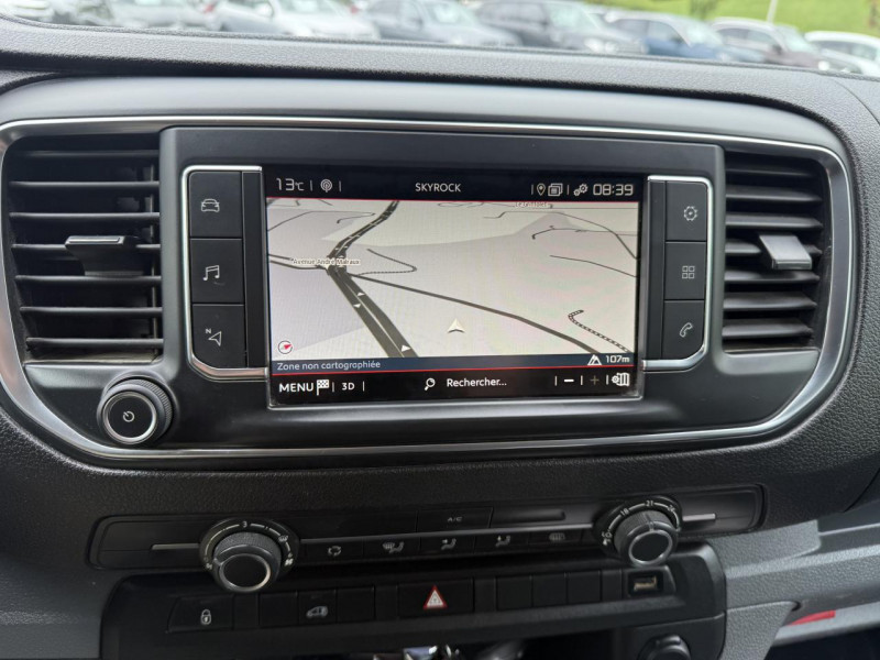 Photo 17 de l'offre de CITROEN JUMPY XS 2.0 BLUEHDI - 180 BVA - TVA RECUPERABLE   GPS   CAMERA AR   ATTELAGE   CARPLAY à 23990€ chez Triplo auto