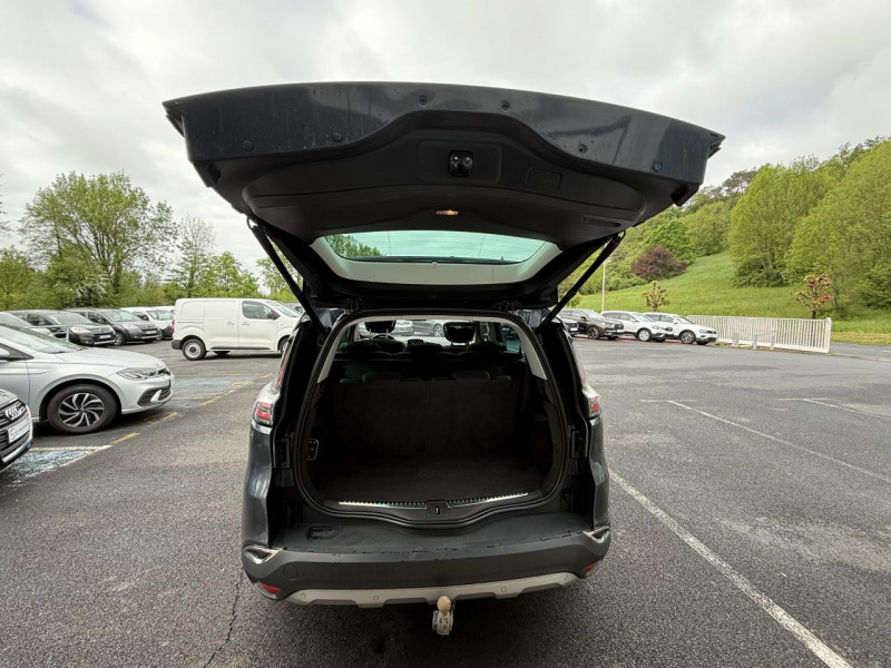 Photo 32 de l'offre de RENAULT ESPACE 1.6 ENERGY DCI - 160 BVA - INITIALE PARIS - ATTELAGE   GPS   TOIT OUVRANT   CAMERA AR à 18990€ chez Triplo auto
