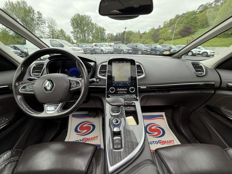 Photo 18 de l'offre de RENAULT ESPACE 1.6 ENERGY DCI - 160 BVA - INITIALE PARIS - ATTELAGE   GPS   TOIT OUVRANT   CAMERA AR à 18990€ chez Triplo auto