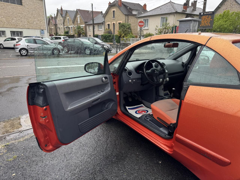 Photo 13 de l'offre de MITSUBISHI COLT 1.5I - 110 CZC INVITE   CLIM à 4990€ chez Triplo auto