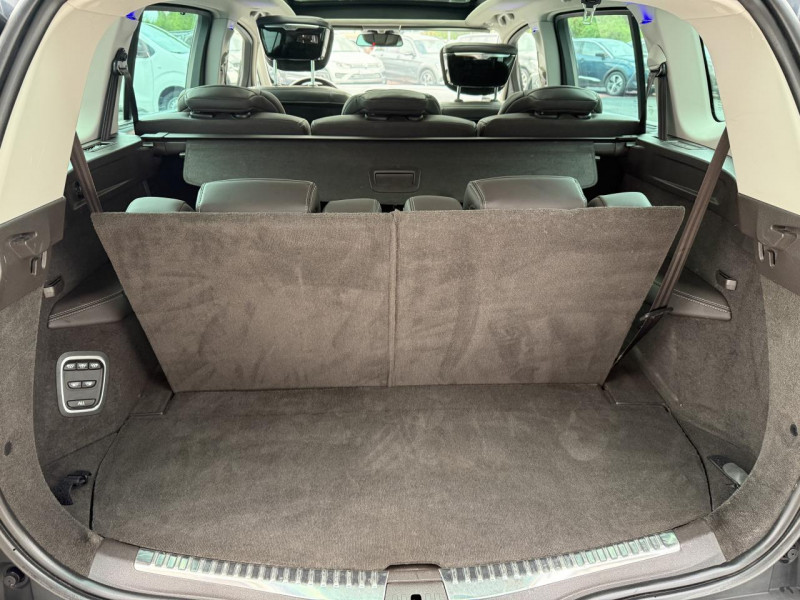 Photo 13 de l'offre de RENAULT ESPACE 1.6 ENERGY DCI - 160 BVA - INITIALE PARIS - ATTELAGE   GPS   TOIT OUVRANT   CAMERA AR à 18990€ chez Triplo auto