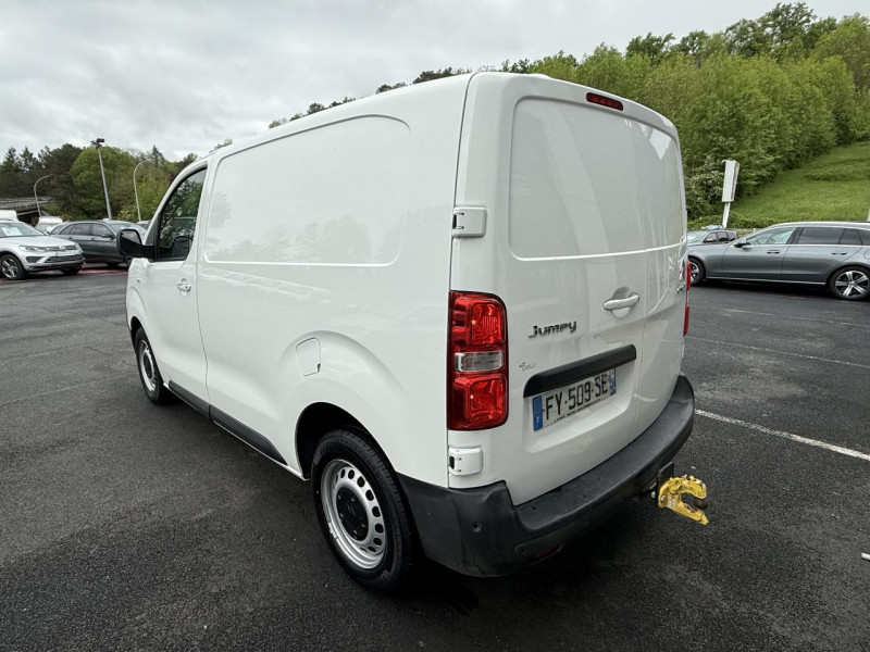 Photo 5 de l'offre de CITROEN JUMPY XS 2.0 BLUEHDI - 180 BVA - TVA RECUPERABLE   GPS   CAMERA AR   ATTELAGE   CARPLAY à 23990€ chez Triplo auto