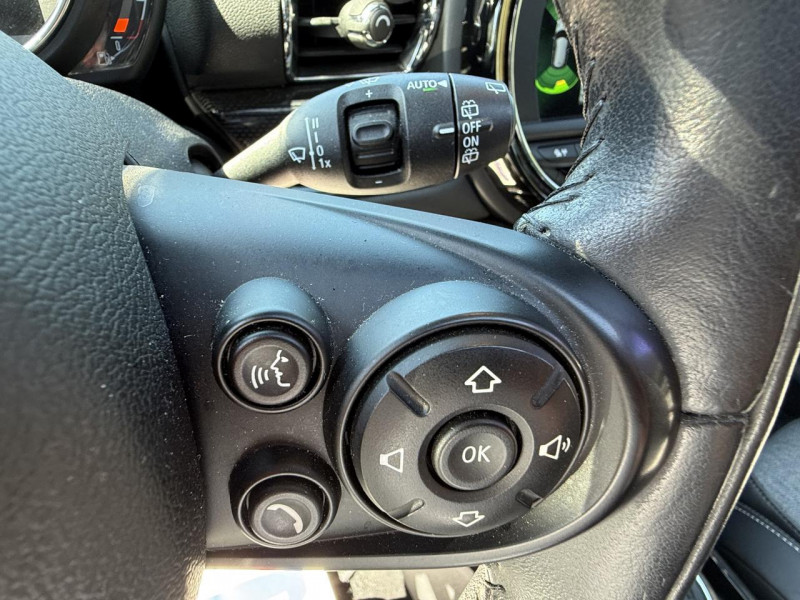 Photo 25 de l'offre de MINI MINI CLUBMAN 1.5I - 136 - BVA CLUBMAN EDITION KENSINGTON - GPS   CAMERA AR   TOIT OUVRANT à 20990€ chez Triplo auto