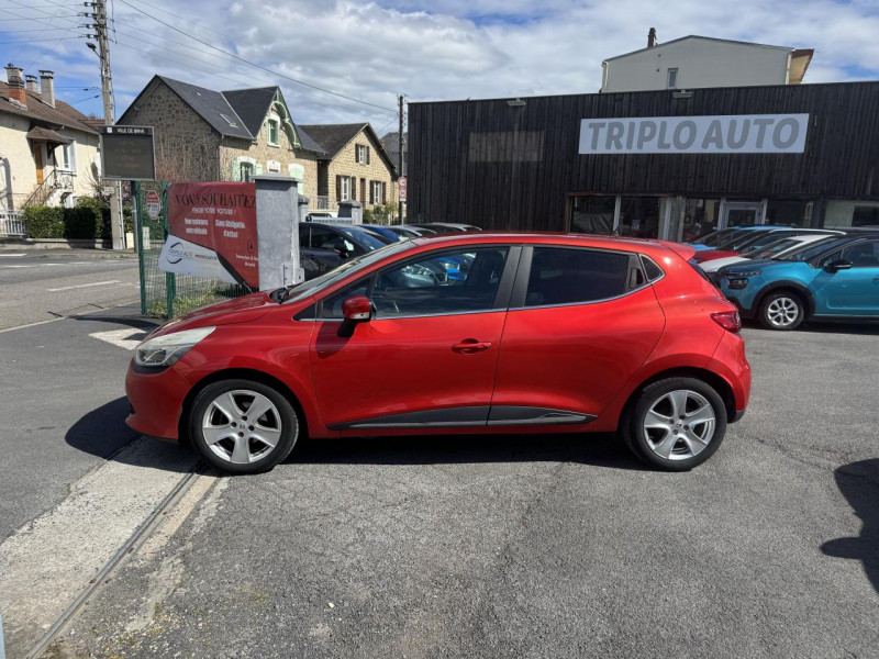 Photo 2 de l'offre de RENAULT CLIO 1.2 TCE - 120 BVA INTENS GPS   CLIM   RADAR AR à 9990€ chez Triplo auto