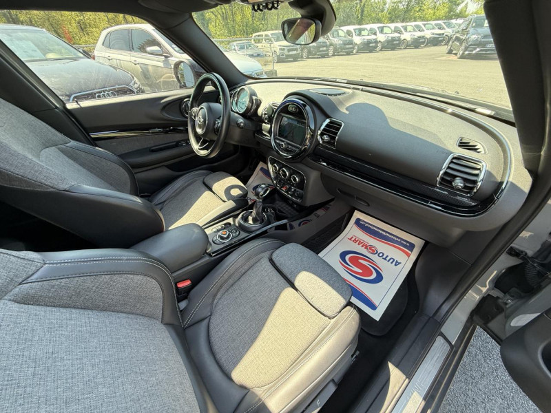 Photo 15 de l'offre de MINI MINI CLUBMAN 1.5I - 136 - BVA CLUBMAN EDITION KENSINGTON - GPS   CAMERA AR   TOIT OUVRANT à 20990€ chez Triplo auto