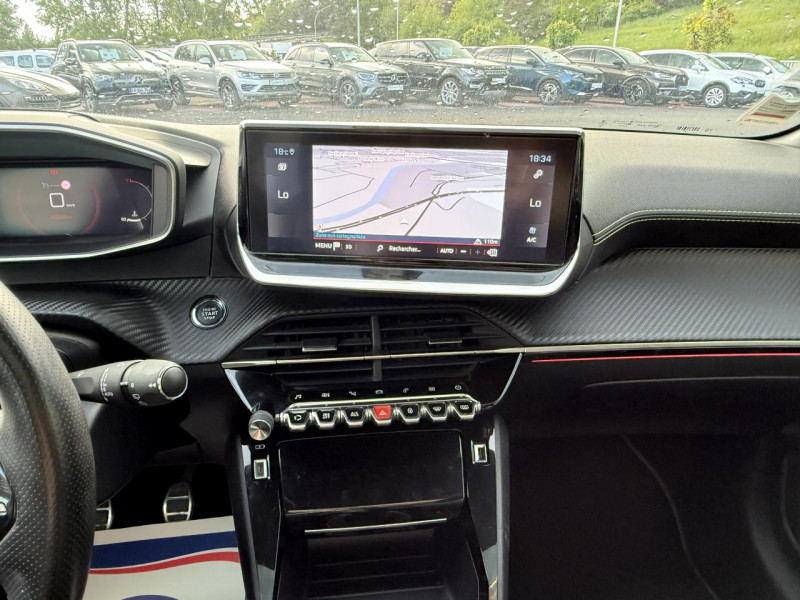 Photo 21 de l'offre de PEUGEOT 208  1.5 BLUEHDI S&S - 100  GT LINE GPS   CAMERA AR   CARPLAY à 17990€ chez Triplo auto