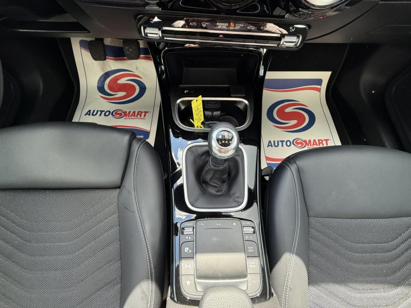 Photo 18 de l'offre de MERCEDES-BENZ CLASSE A A 160  BERLINE 5P - BM 177 BUSINESS LINE GPS   CAMERA AR   CARPLAY à 23990€ chez Triplo auto