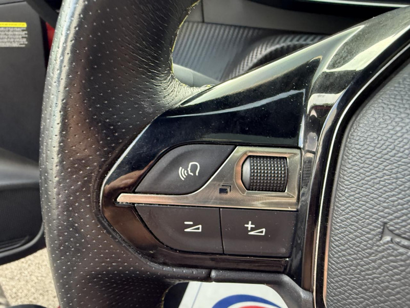 Photo 31 de l'offre de PEUGEOT 208  1.5 BLUEHDI S&S - 100  GT LINE GPS   CAMERA AR   CARPLAY à 17990€ chez Triplo auto