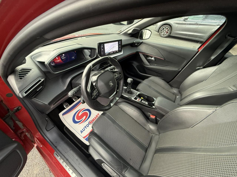 Photo 10 de l'offre de PEUGEOT 208  1.5 BLUEHDI S&S - 100  GT LINE GPS   CAMERA AR   CARPLAY à 17990€ chez Triplo auto