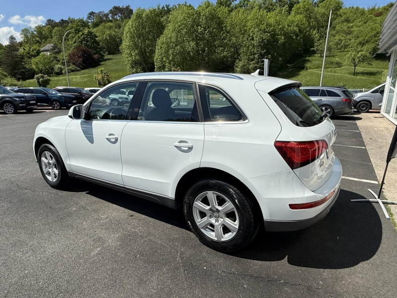 Photo 5 de l'offre de AUDI Q5 QUATTRO 2.0 TDI DPF - 177 - BV S-TRONIC  AMBIENTE GPS   RADAR AR  à 18490€ chez Triplo auto