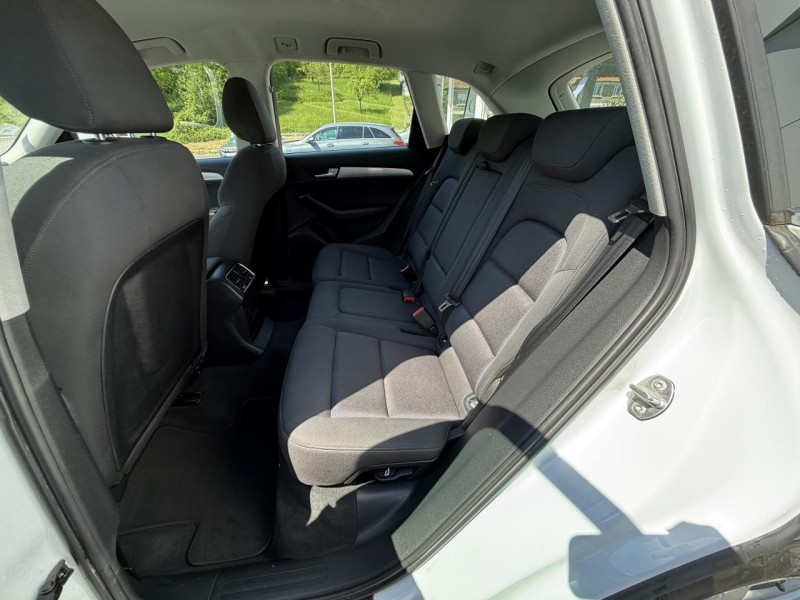 Photo 11 de l'offre de AUDI Q5 QUATTRO 2.0 TDI DPF - 177 - BV S-TRONIC  AMBIENTE GPS   RADAR AR  à 18490€ chez Triplo auto