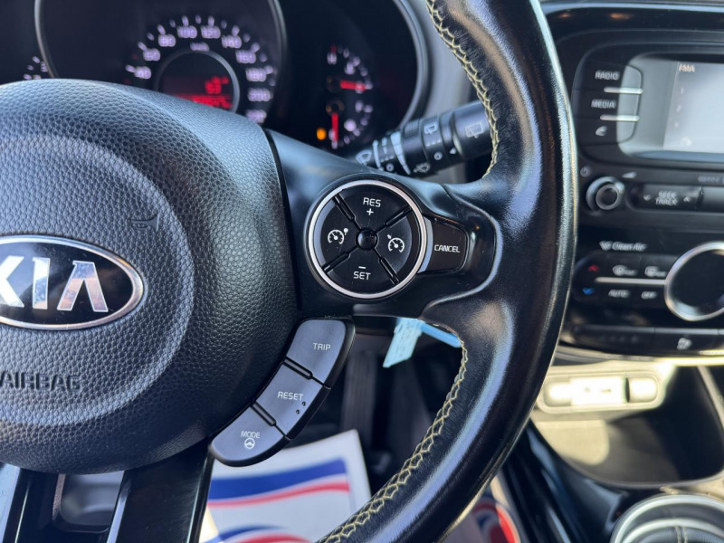 Photo 27 de l'offre de KIA SOUL 1.6 CRDI - 136 CLIM   ATTELAGE à 7990€ chez Triplo auto