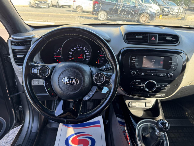 Photo 25 de l'offre de KIA SOUL 1.6 CRDI - 136 CLIM   ATTELAGE à 7990€ chez Triplo auto