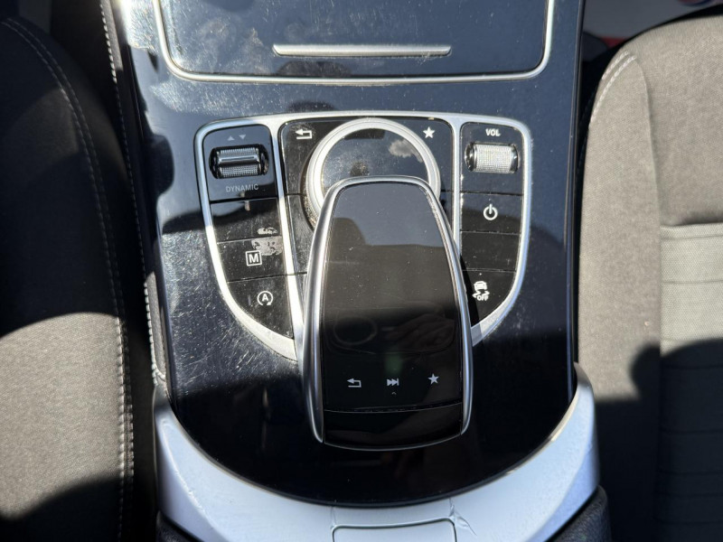 Photo 21 de l'offre de MERCEDES-BENZ GLC 220 D - BVA9G 4-MATIC CLIM   REGULATEUR/LIMITEUR DE VITESSE à 26990€ chez Triplo auto