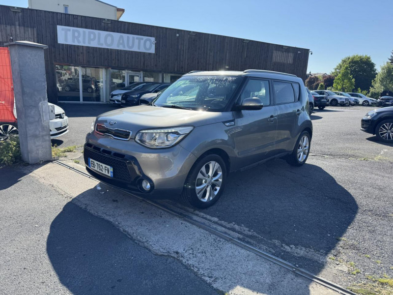 Kia SOUL 1.6 CRDI - 136 CLIM   ATTELAGE DIESEL GRIS FONCE Occasion à vendre