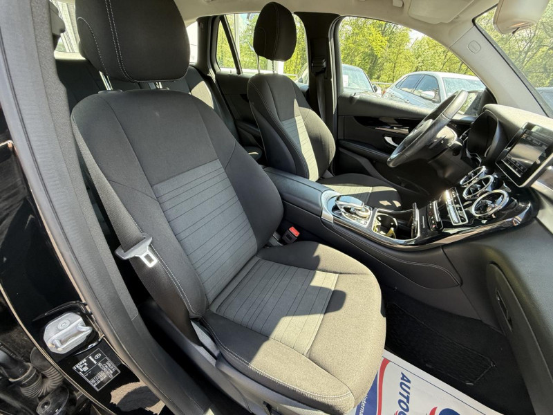 Photo 14 de l'offre de MERCEDES-BENZ GLC 220 D - BVA9G 4-MATIC CLIM   REGULATEUR/LIMITEUR DE VITESSE à 26990€ chez Triplo auto