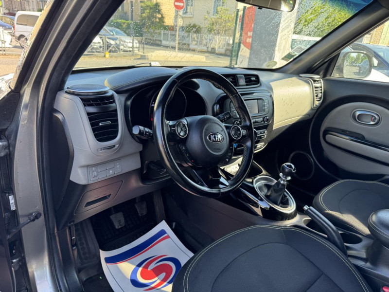 Photo 23 de l'offre de KIA SOUL 1.6 CRDI - 136 CLIM   ATTELAGE à 7990€ chez Triplo auto