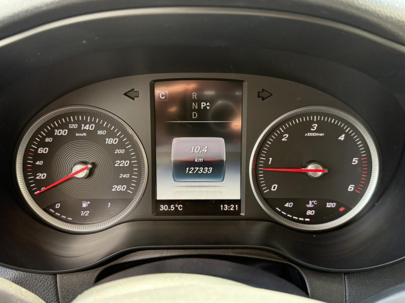 Photo 18 de l'offre de MERCEDES-BENZ GLC 220 D - BVA9G 4-MATIC CLIM   REGULATEUR/LIMITEUR DE VITESSE à 26990€ chez Triplo auto