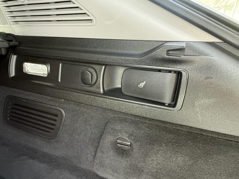 Photo 34 de l'offre de ALFA ROMEO STELVIO 2.2 D - 210 - BVA LUSSO Q4 GPS   CAMERA AR   CLIM à 21990€ chez Triplo auto